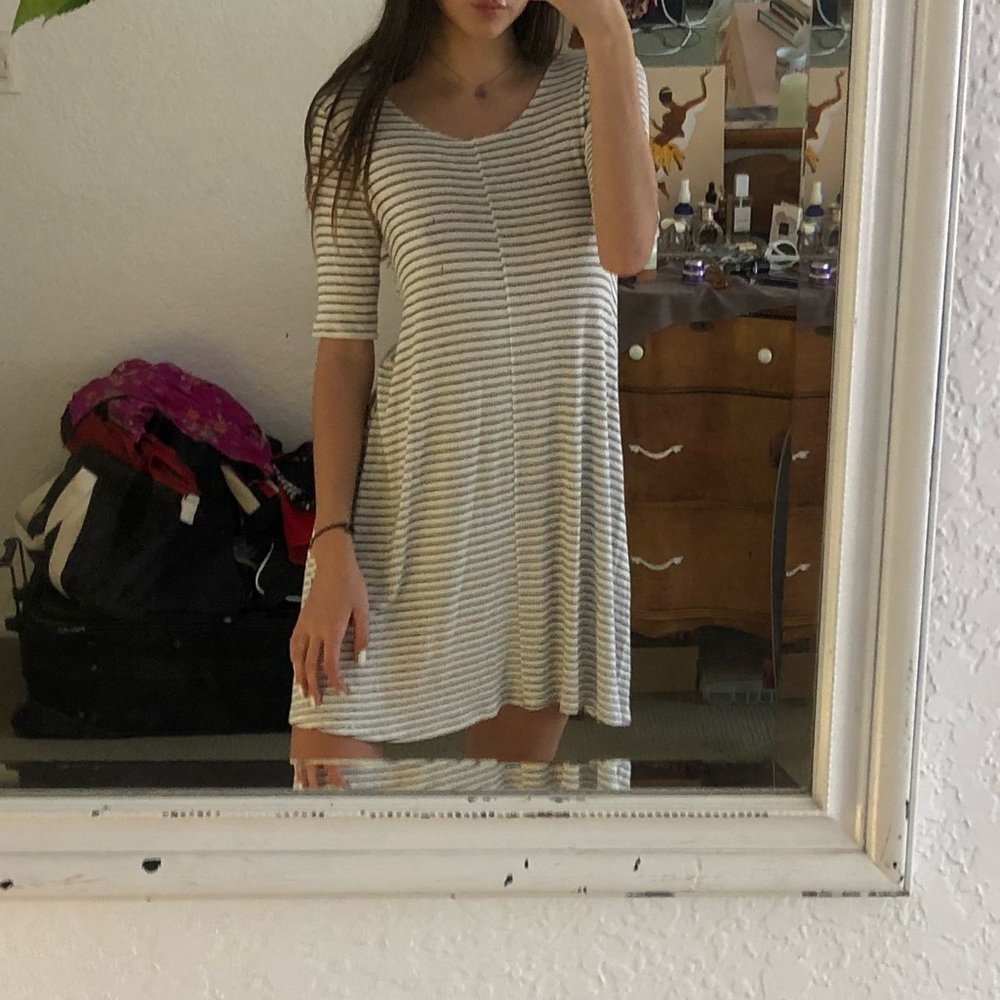 SOLD❤️BILLABONG Striped Dress